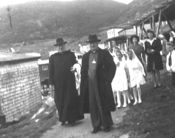 339: Priests leading procession. l-r Fr. Dee, Bishop Flynn?, with adults Jenny Reddy and  Marg Ryan in background.  - Jenny daughter of James Reddy &amp;amp; Mary Anne Murphy; Marg daughter of Denis Ryan &amp;amp; Mary Dunphy